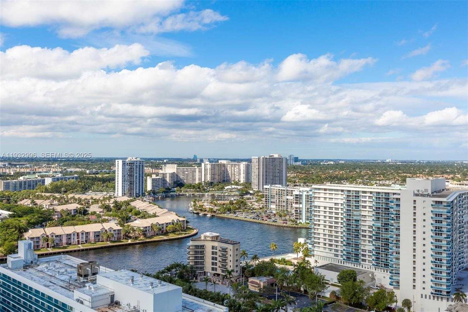 Small Image of 4111 SOUTH OCEAN DR #1910, Hollywood Number 25