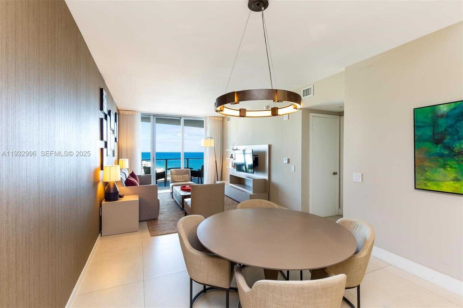 Small Image of 4111 SOUTH OCEAN DR #1910, Hollywood Number 3