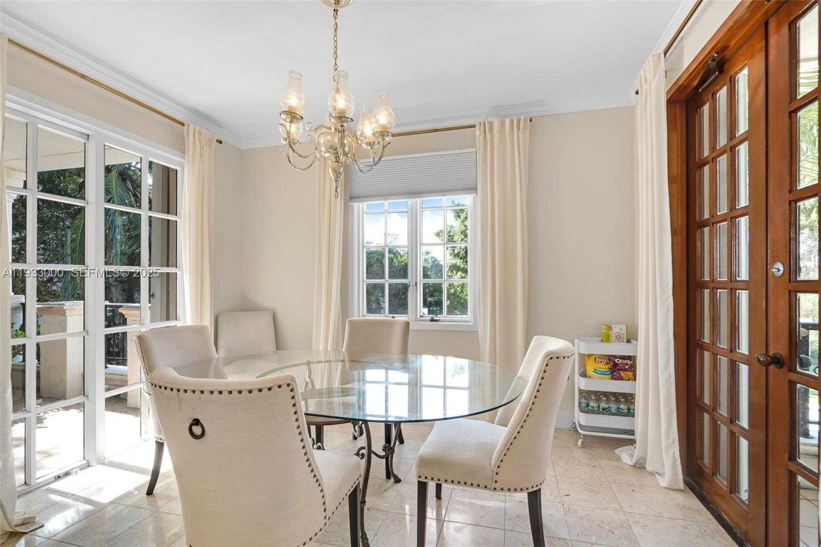 Small Image of 2124 FISHER ISLAND DR #2124, Miami Beach Number 14