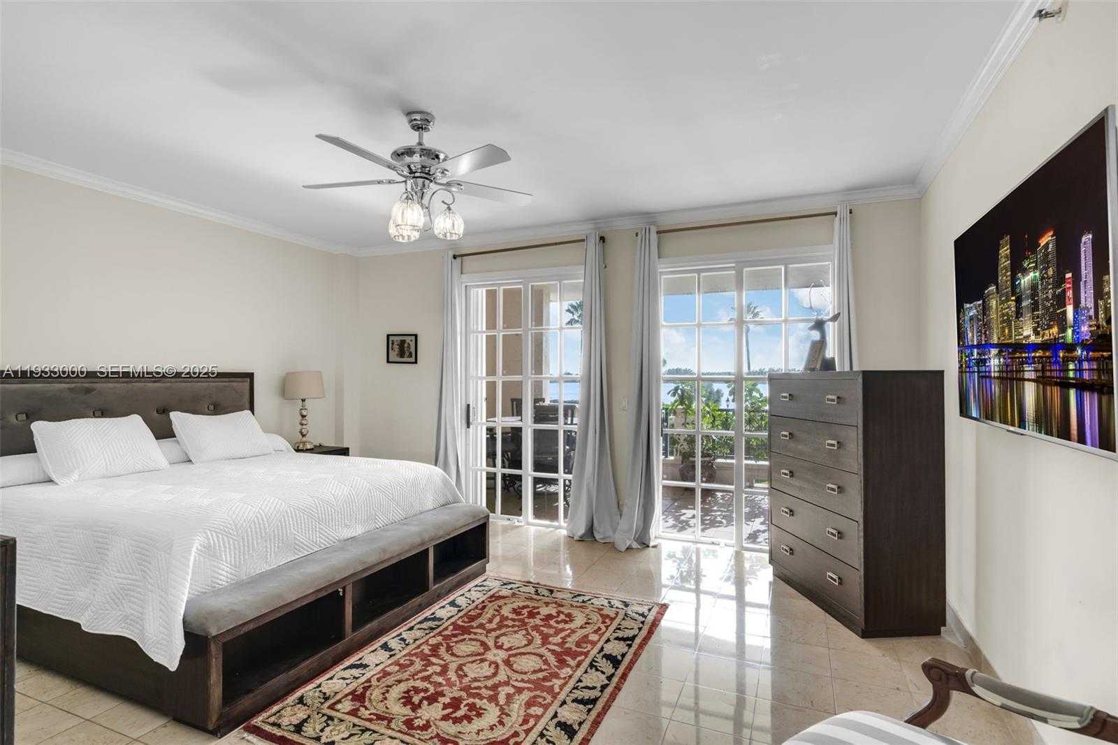 Small Image of 2124 FISHER ISLAND DR #2124, Miami Beach Number 17