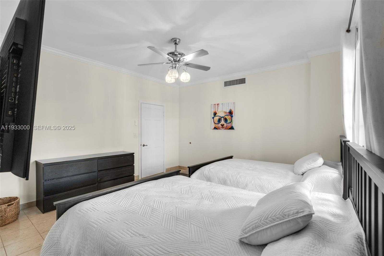 Small Image of 2124 FISHER ISLAND DR #2124, Miami Beach Number 29