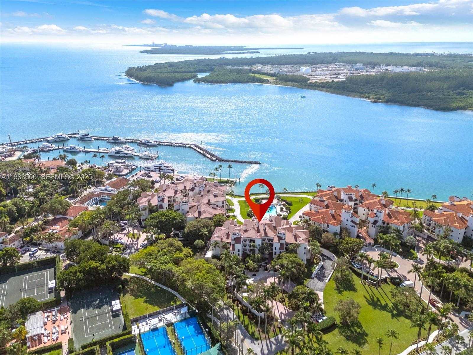 Small Image of 2124 FISHER ISLAND DR #2124, Miami Beach Number 52