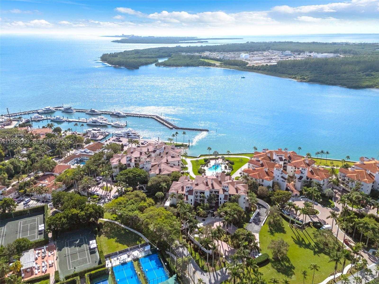 Small Image of 2124 FISHER ISLAND DR #2124, Miami Beach Number 53