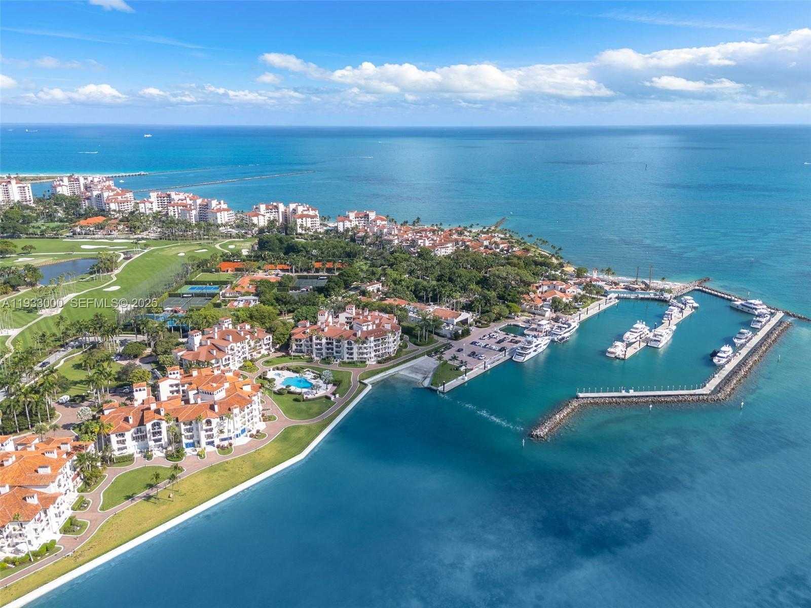 Small Image of 2124 FISHER ISLAND DR #2124, Miami Beach Number 57