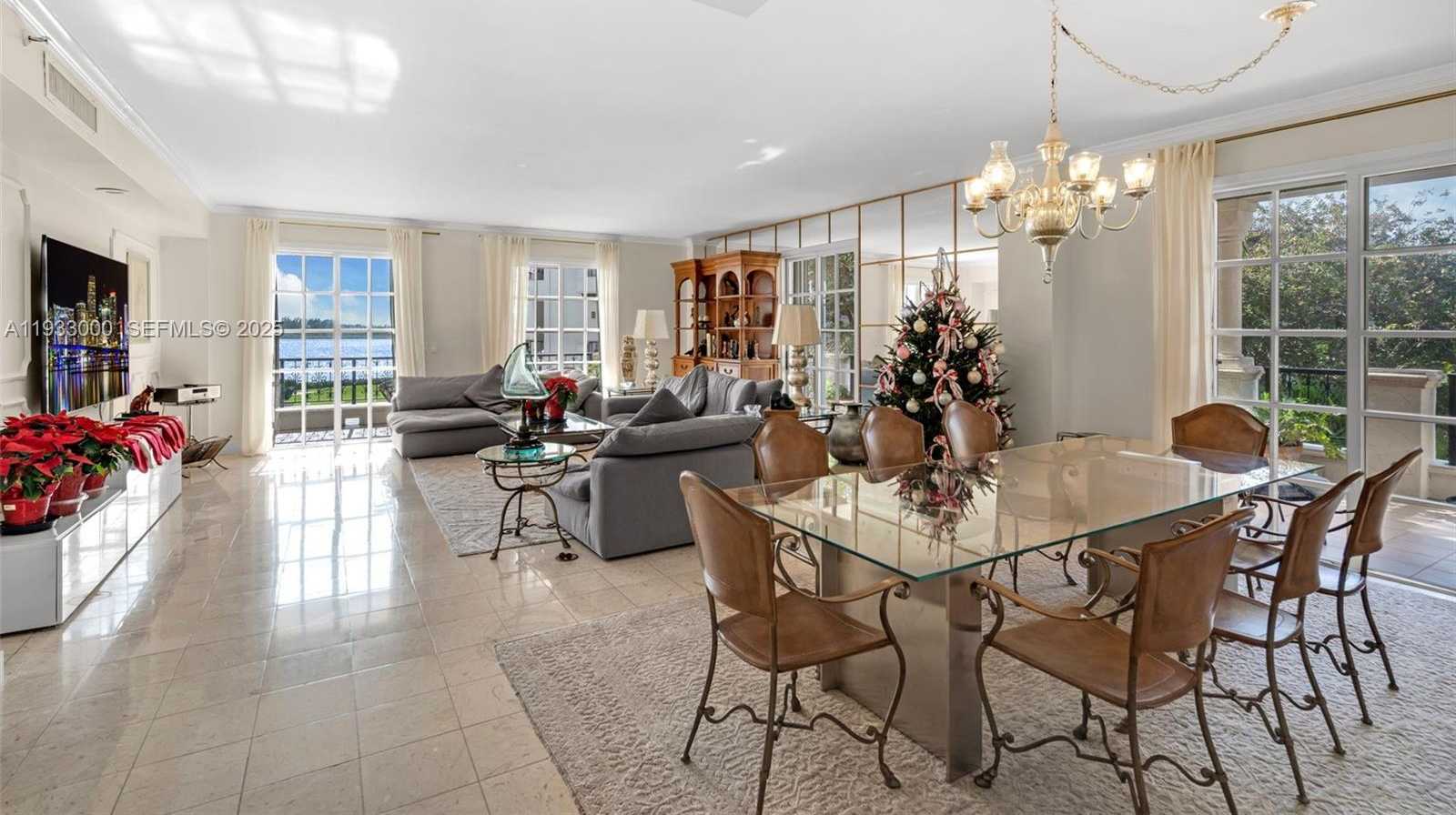 Small Image of 2124 FISHER ISLAND DR #2124, Miami Beach Number 7