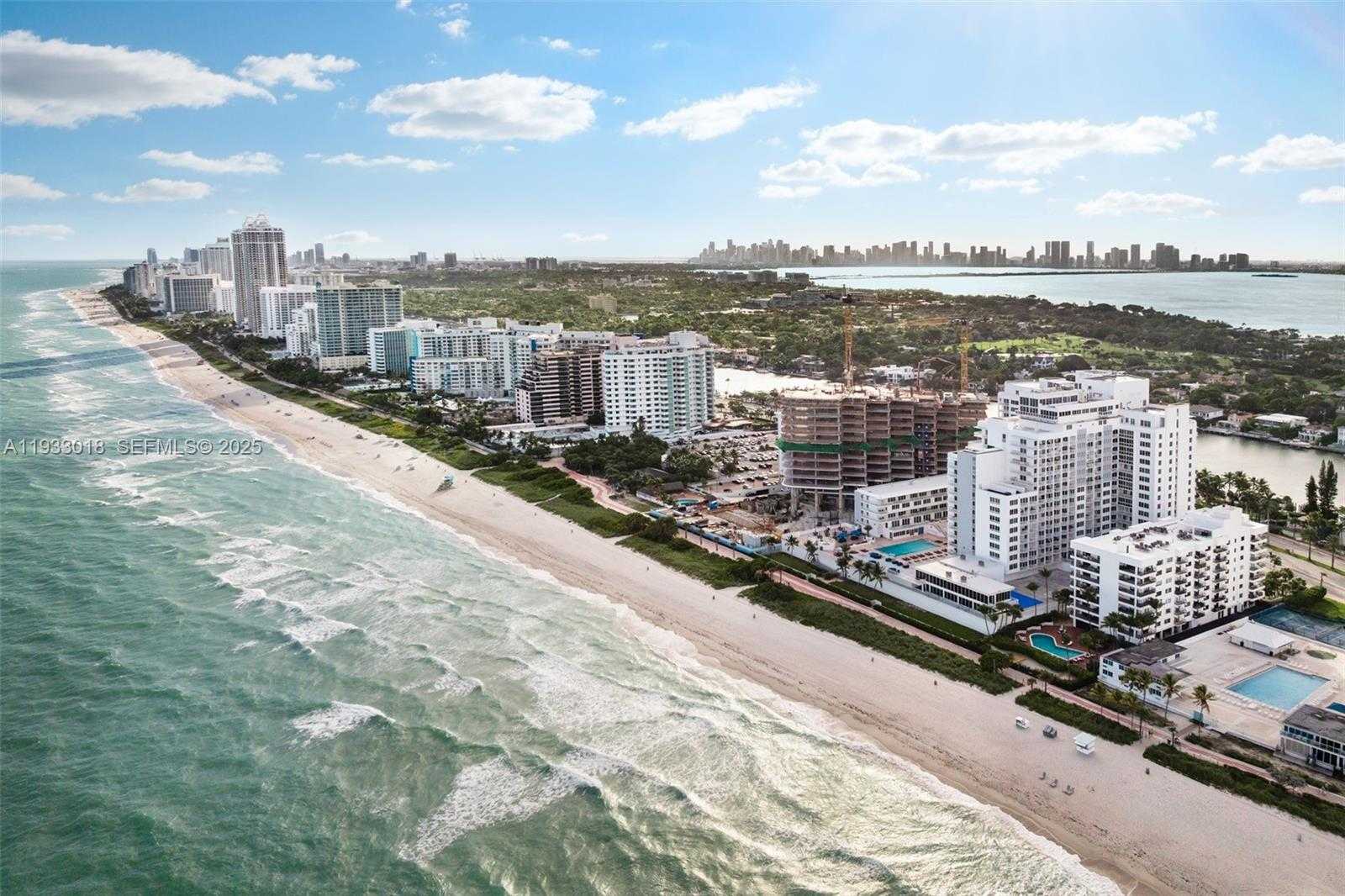 Small Image of 5401 COLLINS AVE #102, Miami Beach Number 31