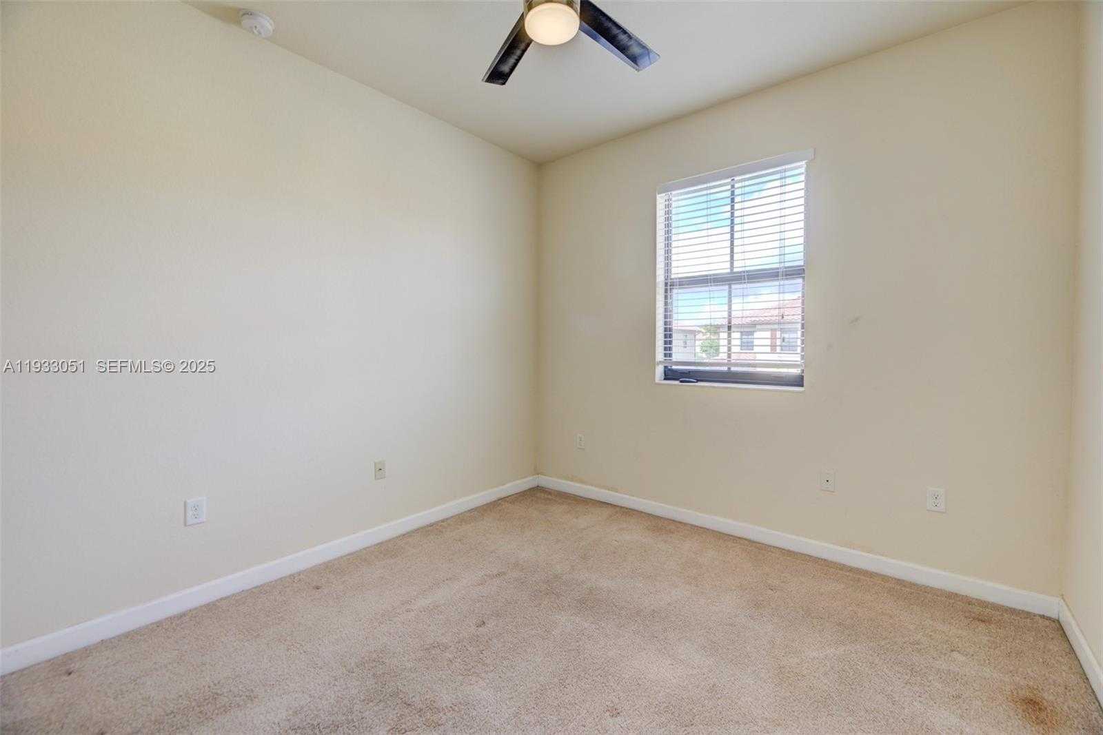 Small Image of 3316 WEST 91ST TER, Hialeah Number 27