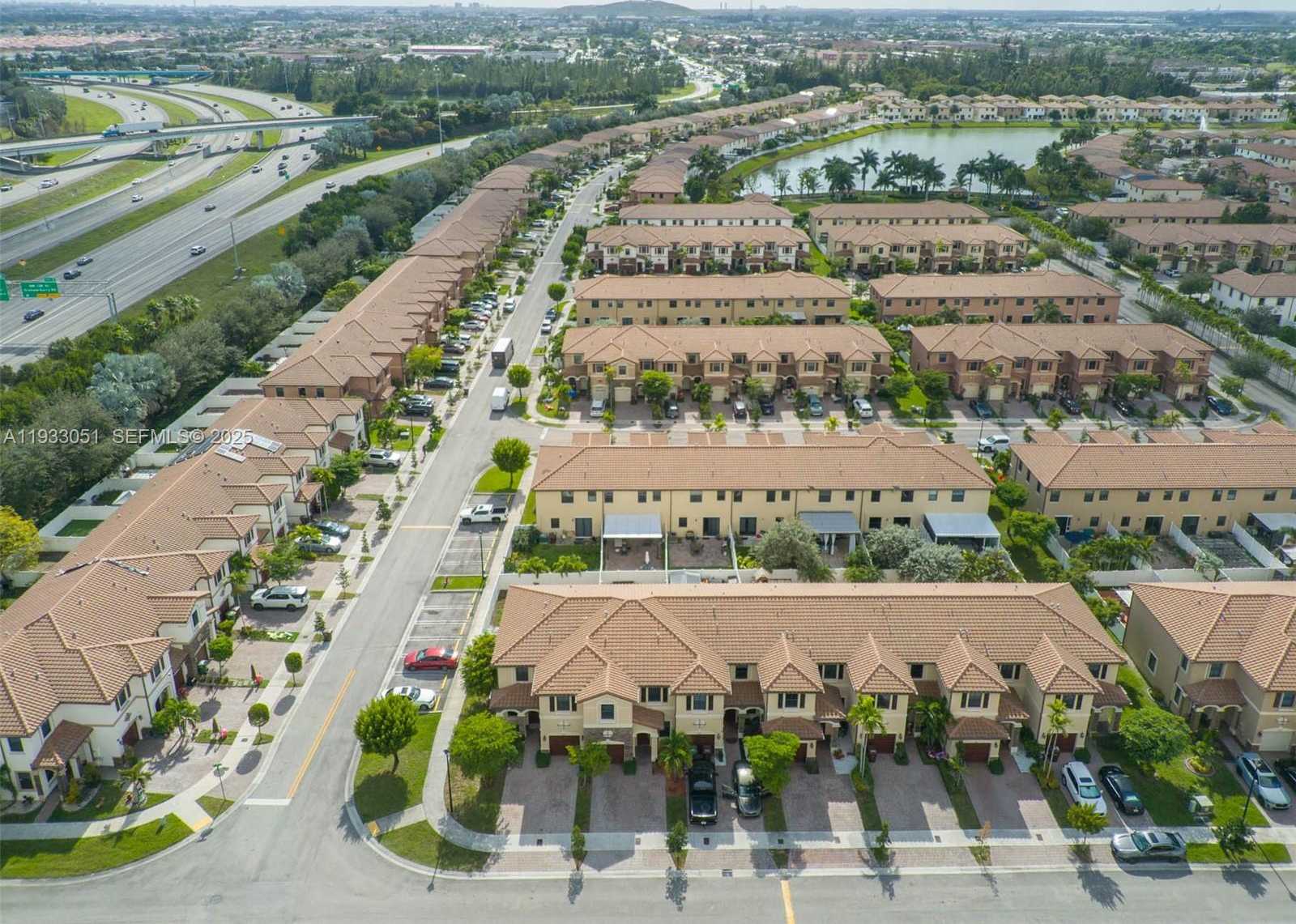 Small Image of 3316 WEST 91ST TER, Hialeah Number 6