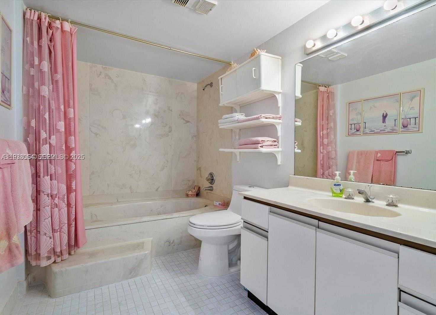 Small Image of 17500 NORTH BAY RD #S707, Sunny Isles Beach Number 13