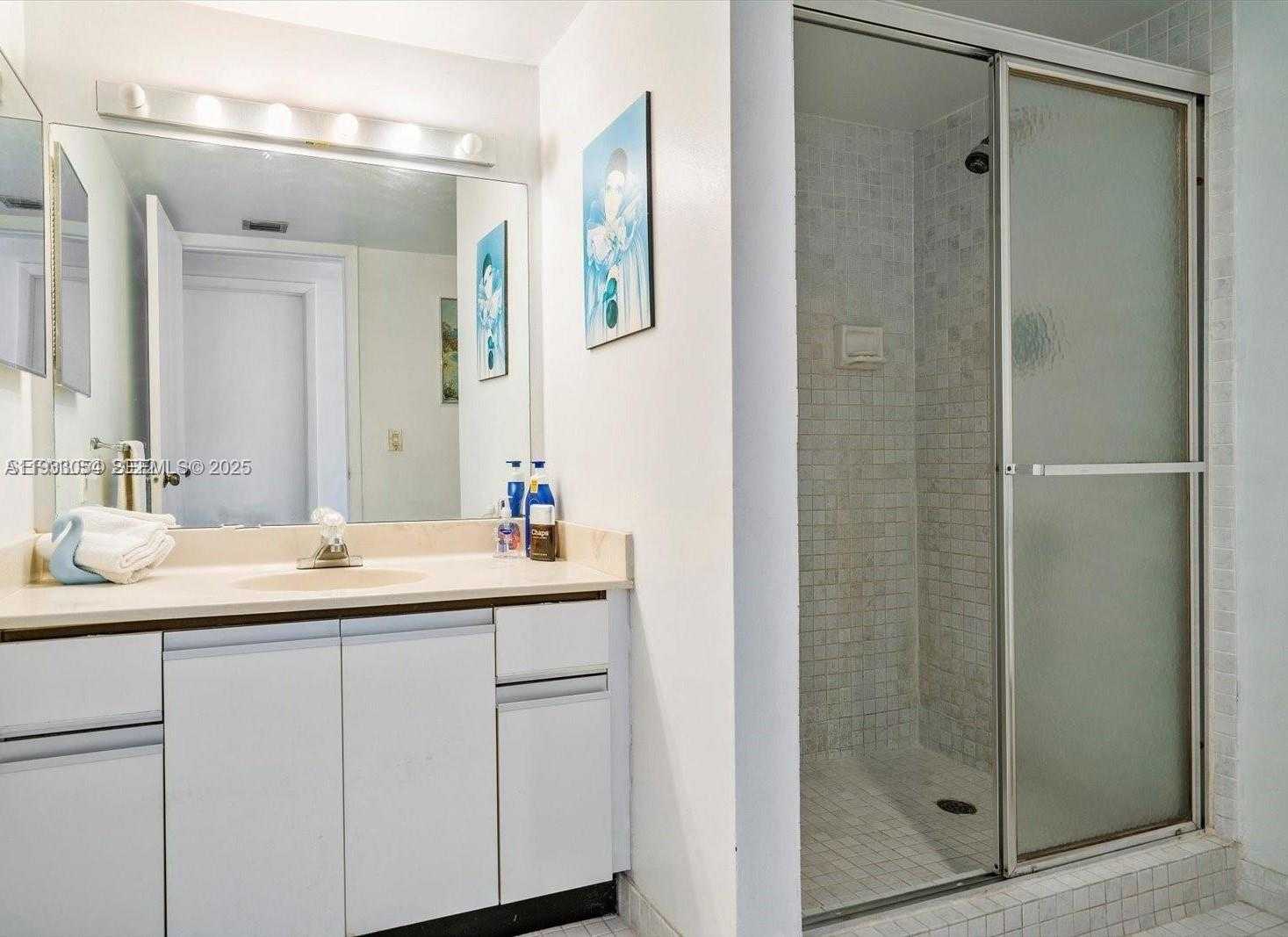 Small Image of 17500 NORTH BAY RD #S707, Sunny Isles Beach Number 14