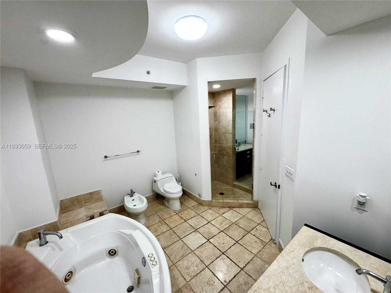 Small Image of 18201 COLLINS AVE #3308, Sunny Isles Beach Number 44