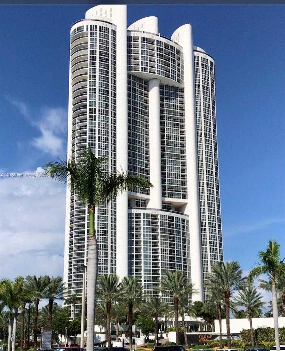 Small Image of 18201 COLLINS AVE #3308, Sunny Isles Beach Number 5