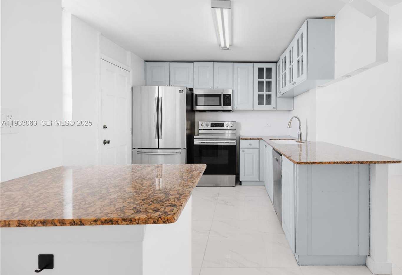 Small Image of 3545 NORTH EAST 166TH ST #1004, North Miami Beach Number 5