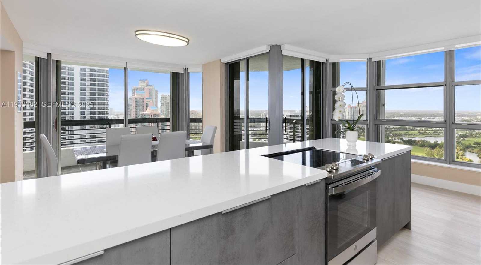 Small Image of 3500 MYSTIC POINTE DR #2603, Aventura Number 11