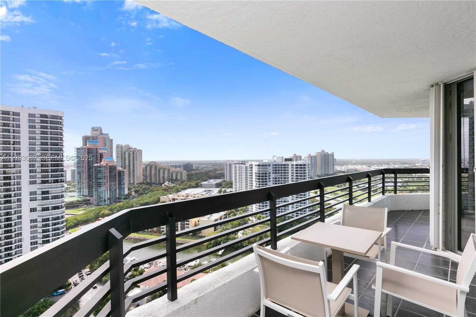 Small Image of 3500 MYSTIC POINTE DR #2603, Aventura Number 33