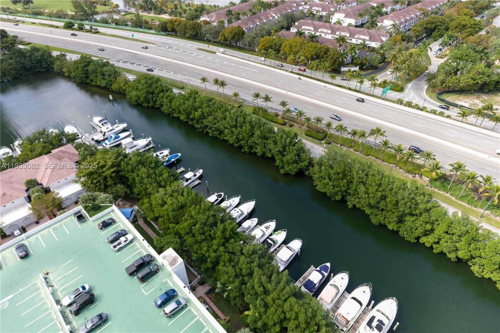 Small Image of 3500 MYSTIC POINTE DR #2603, Aventura Number 38