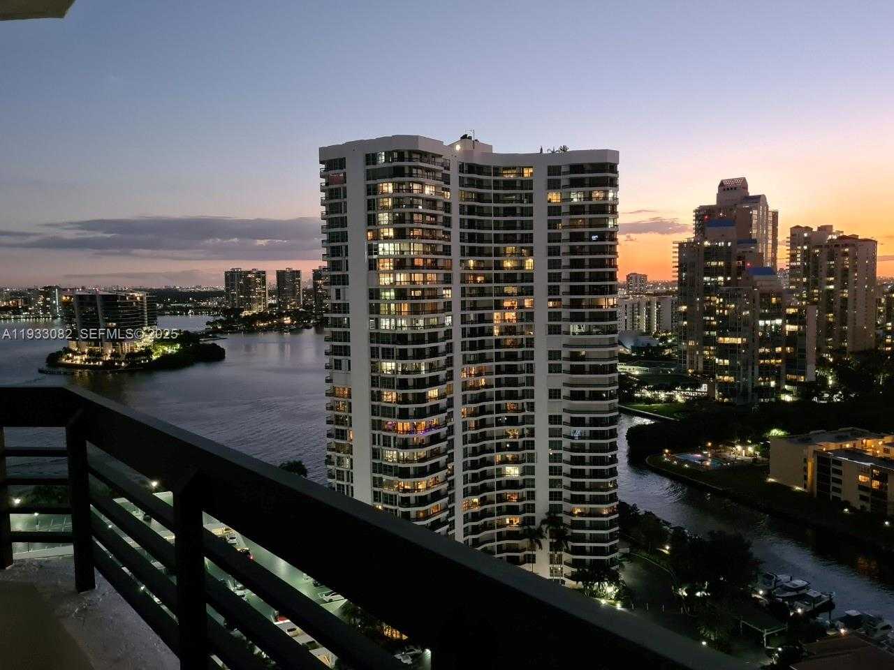 Small Image of 3500 MYSTIC POINTE DR #2603, Aventura Number 47