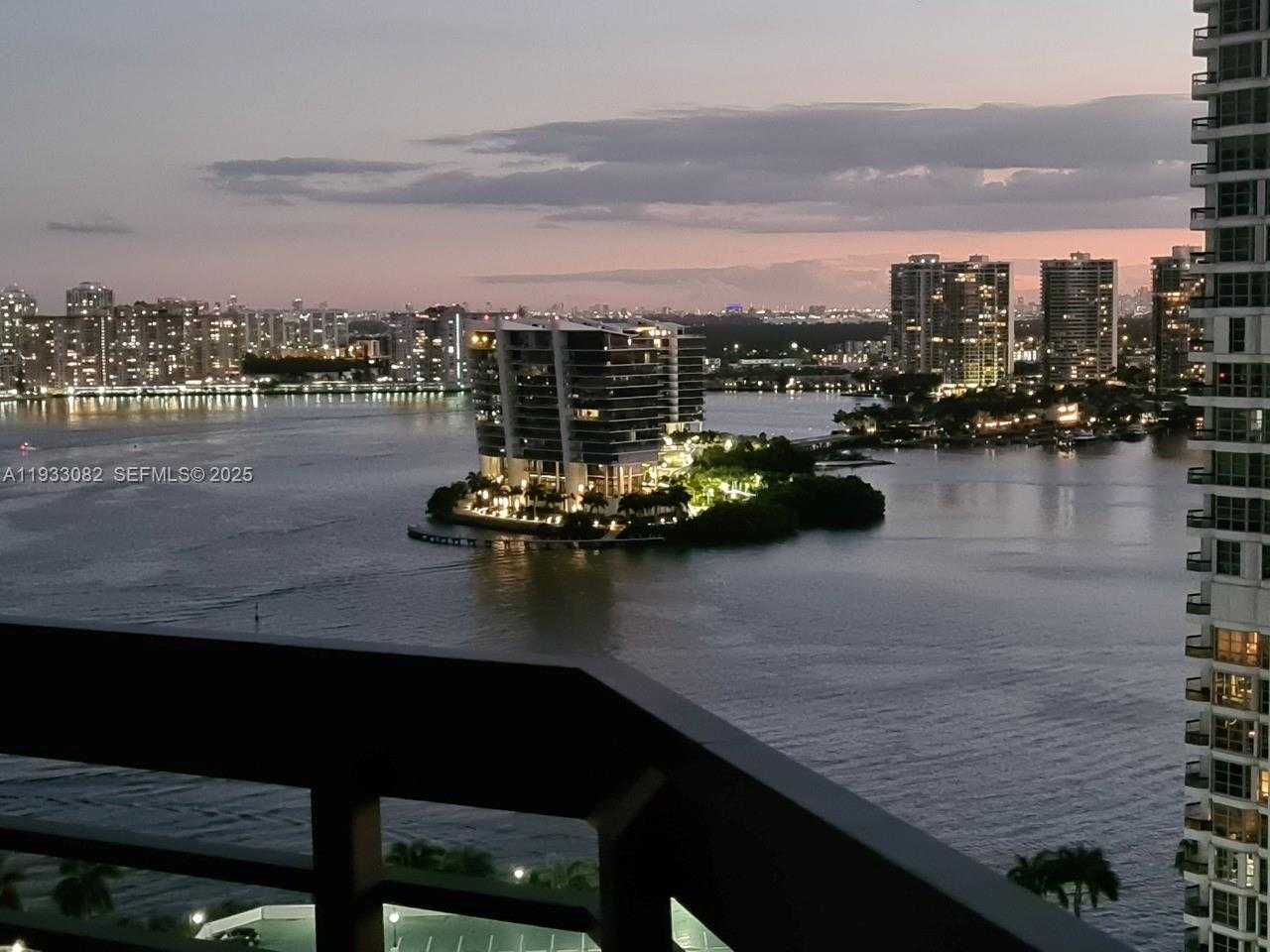 Small Image of 3500 MYSTIC POINTE DR #2603, Aventura Number 49