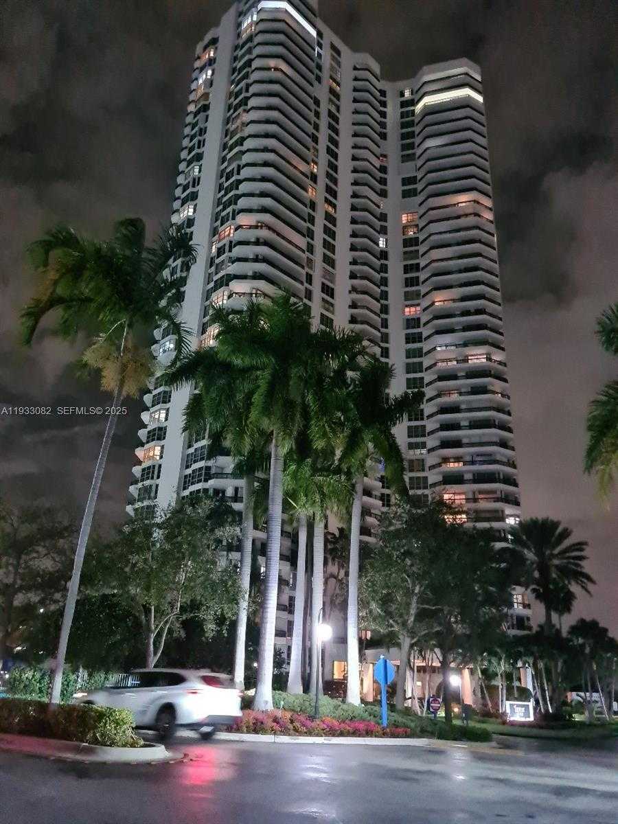 Small Image of 3500 MYSTIC POINTE DR #2603, Aventura Number 52