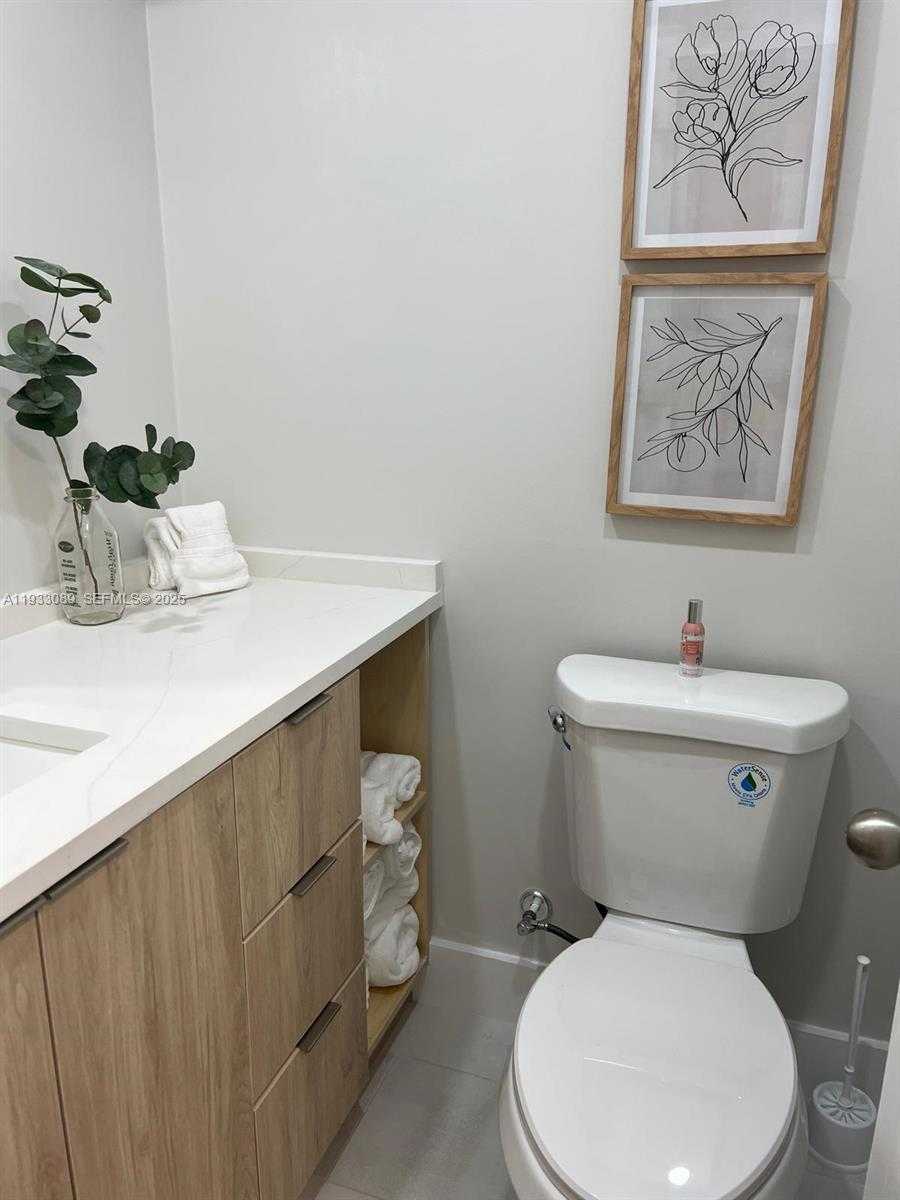 Small Image of 251 174TH ST #1215, Sunny Isles Beach Number 25