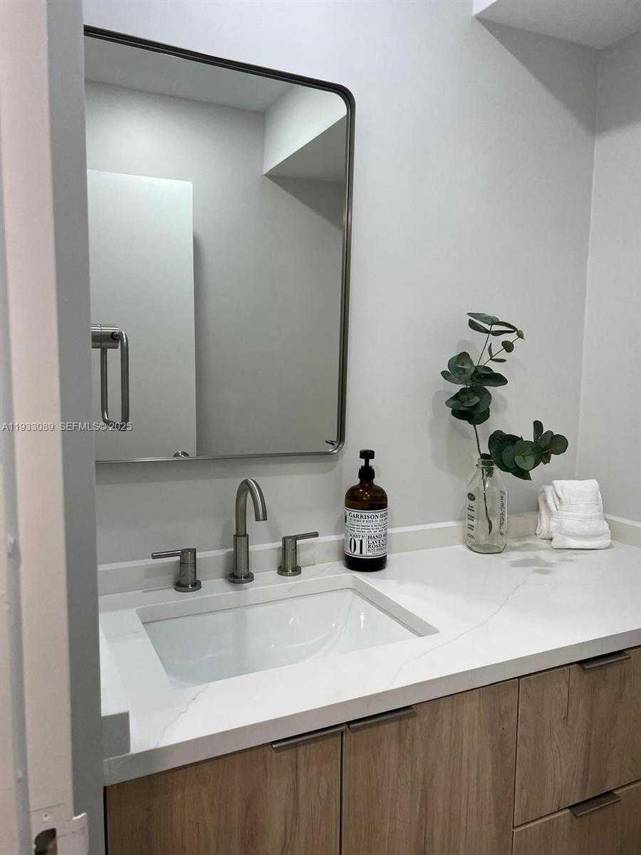 Small Image of 251 174TH ST #1215, Sunny Isles Beach Number 26