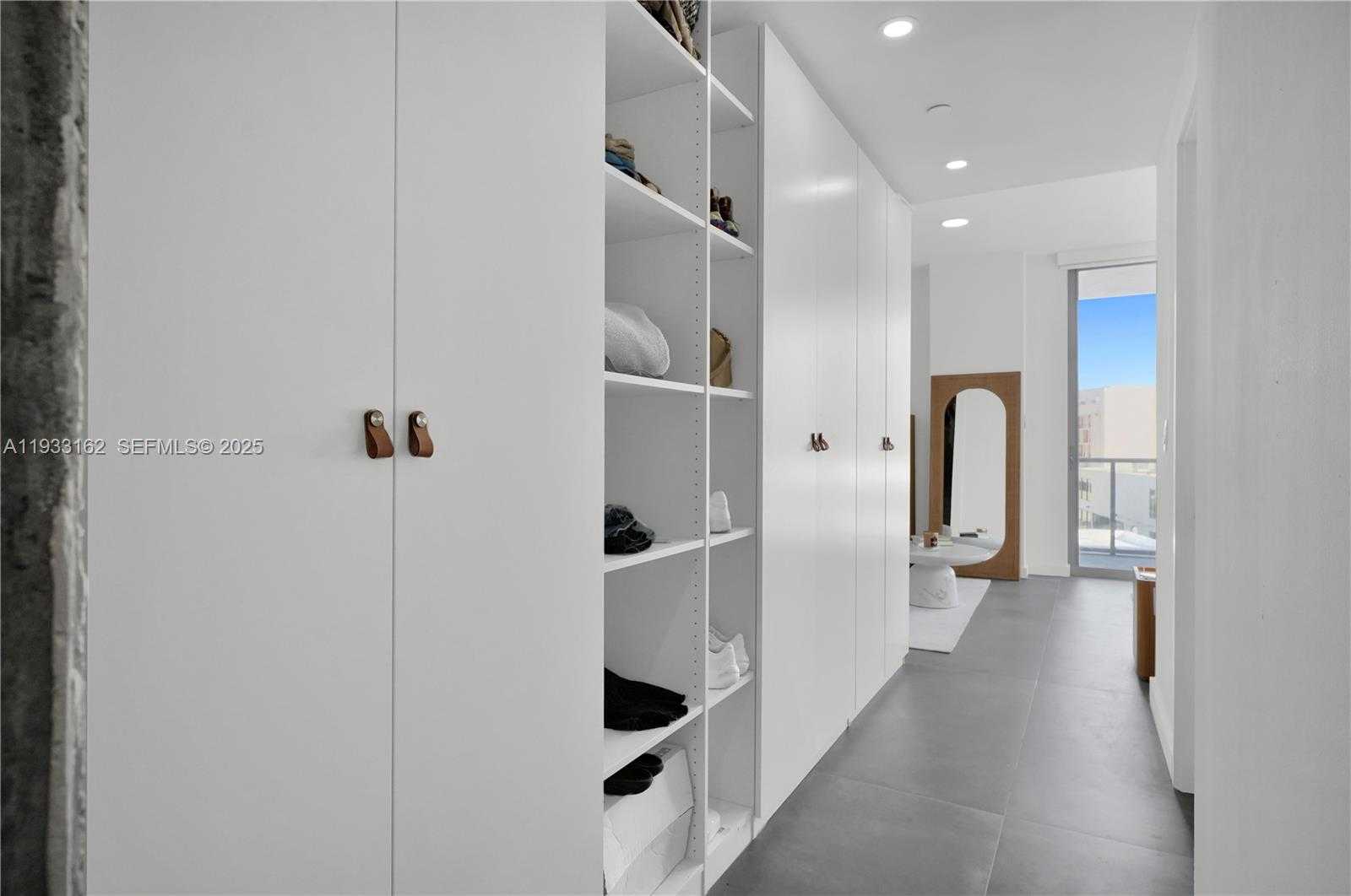 Small Image of 3470 EAST COAST AVE #H0606, Miami Number 22