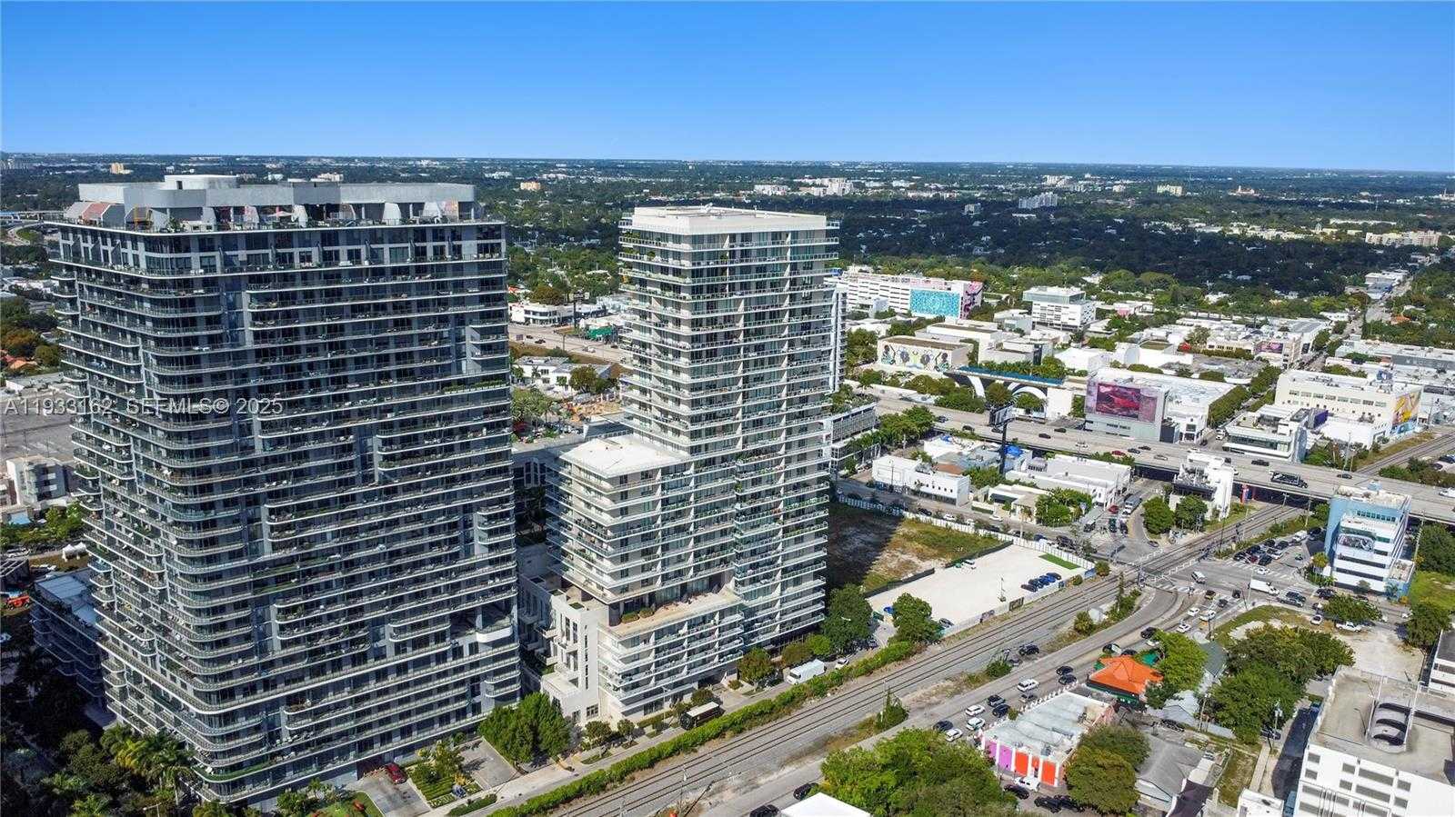 Small Image of 3470 EAST COAST AVE #H0606, Miami Number 40