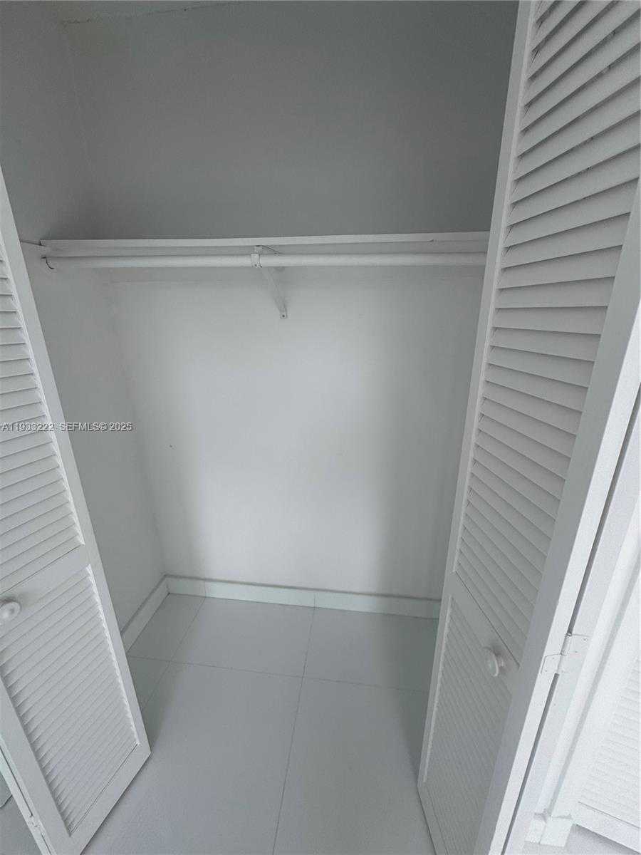 Small Image of 625 BILTMORE WAY #1103, Coral Gables Number 15