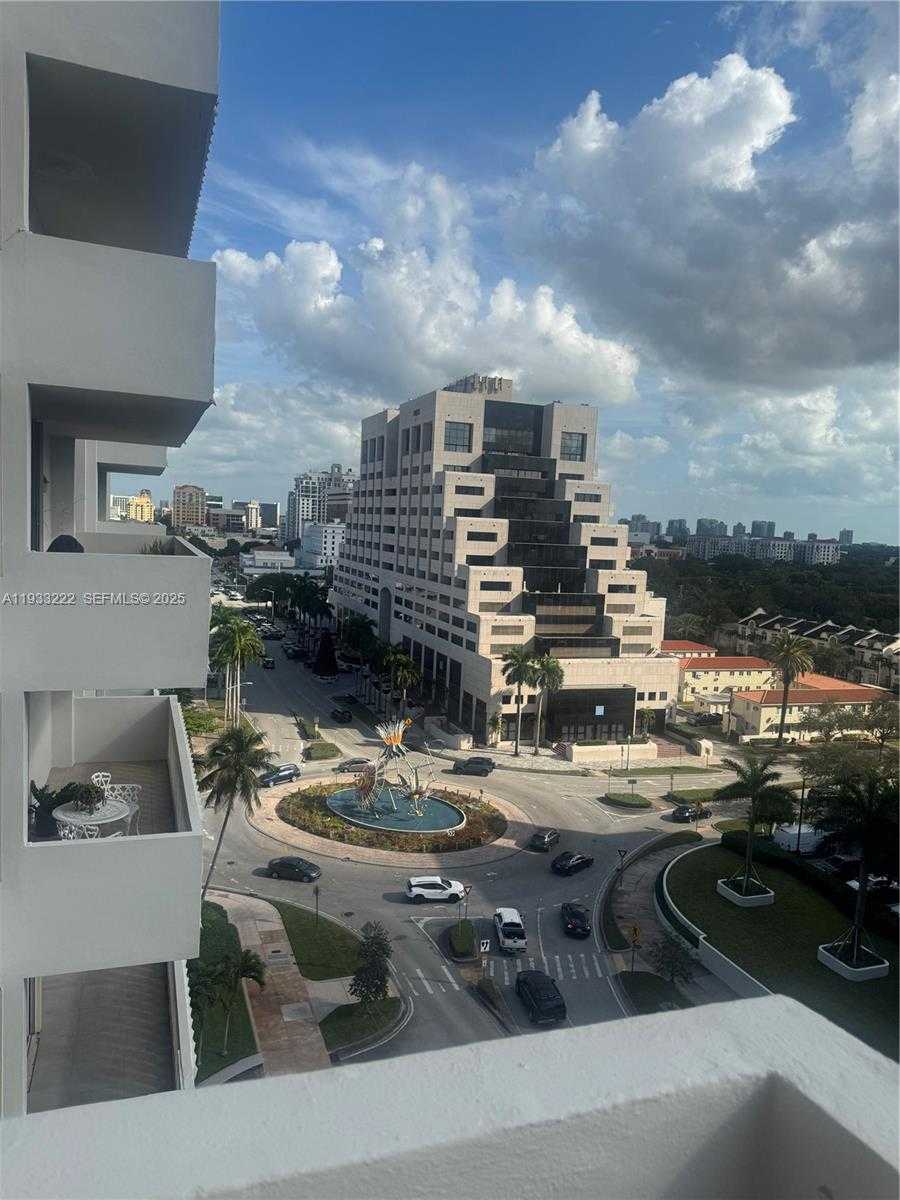 Small Image of 625 BILTMORE WAY #1103, Coral Gables Number 21