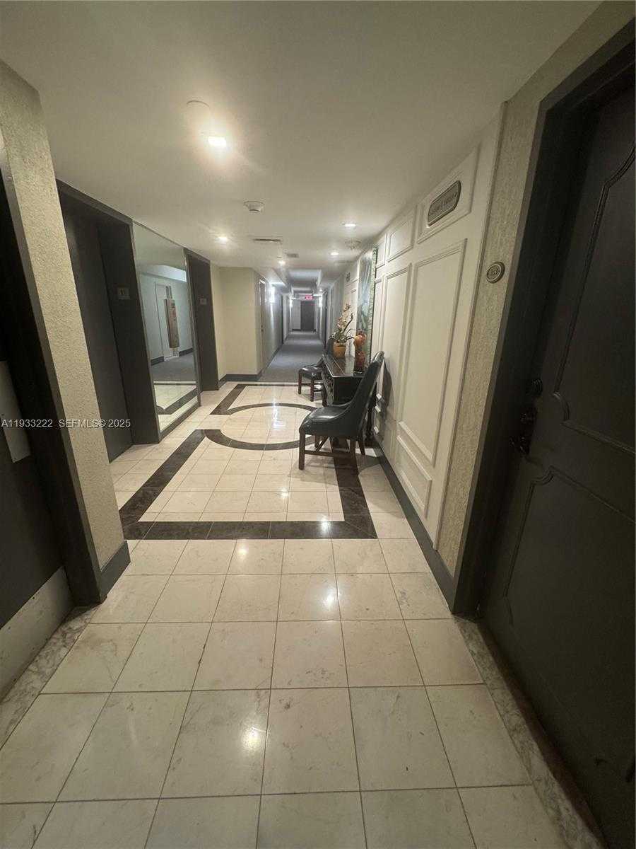 Small Image of 625 BILTMORE WAY #1103, Coral Gables Number 22