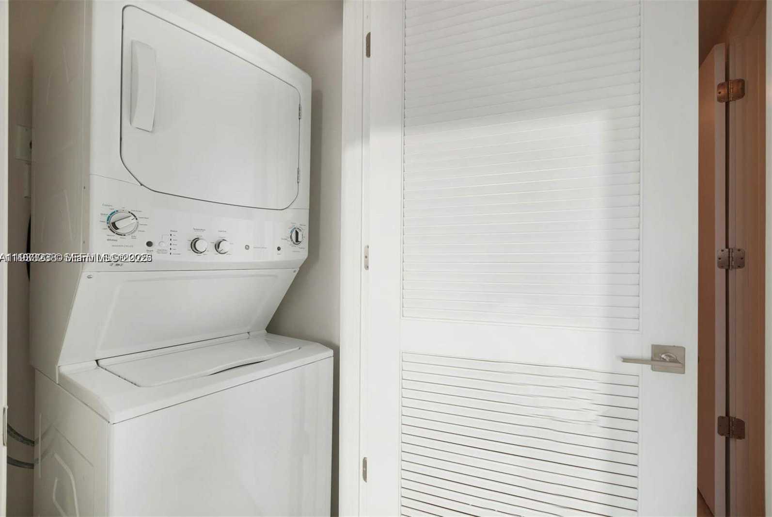 Small Image of 3900 BISCAYNE BLVD #N-905, Miami Number 13