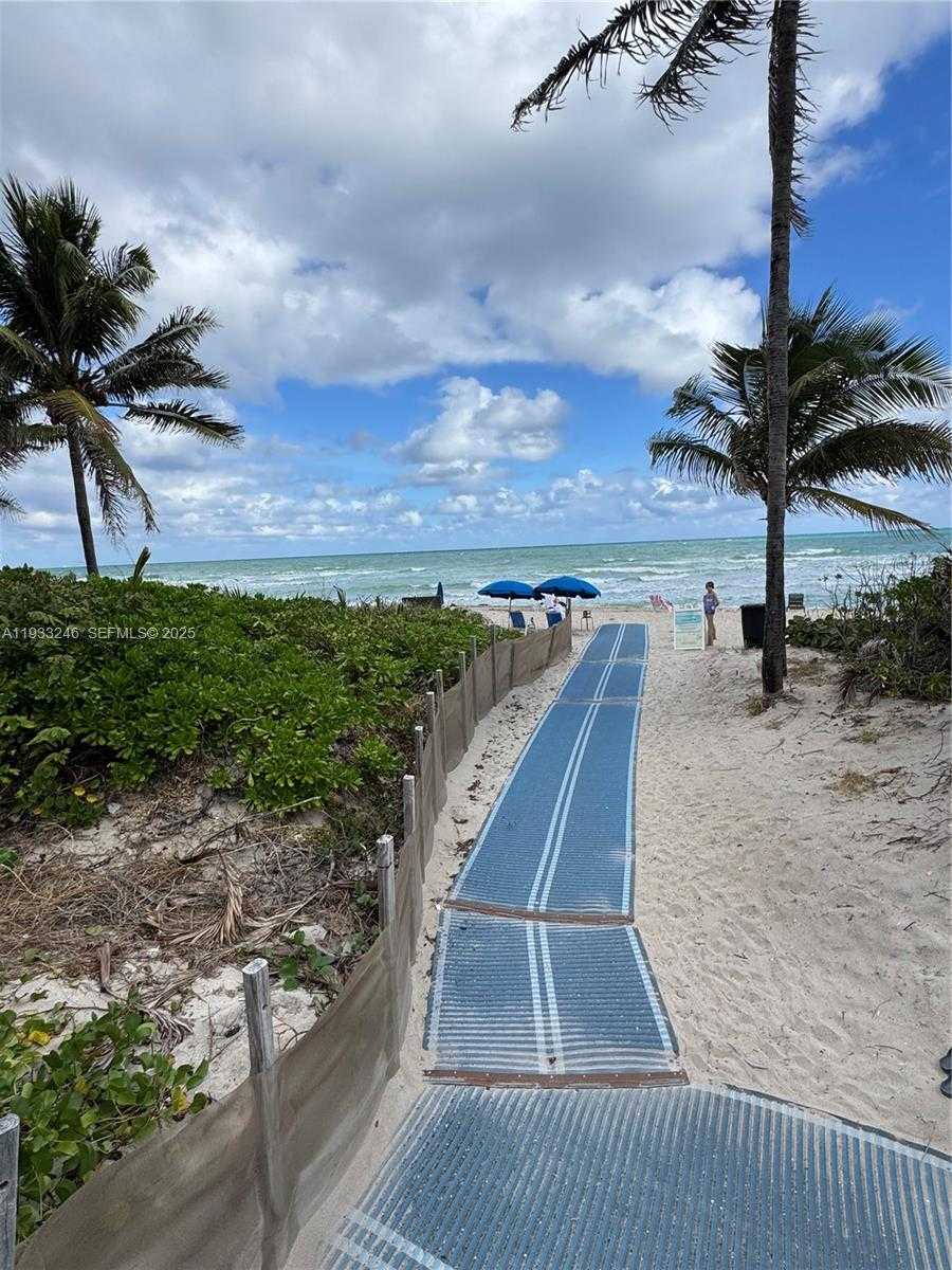 Small Image of 1980 SOUTH OCEAN DR #20Q, Hallandale Beach Number 24