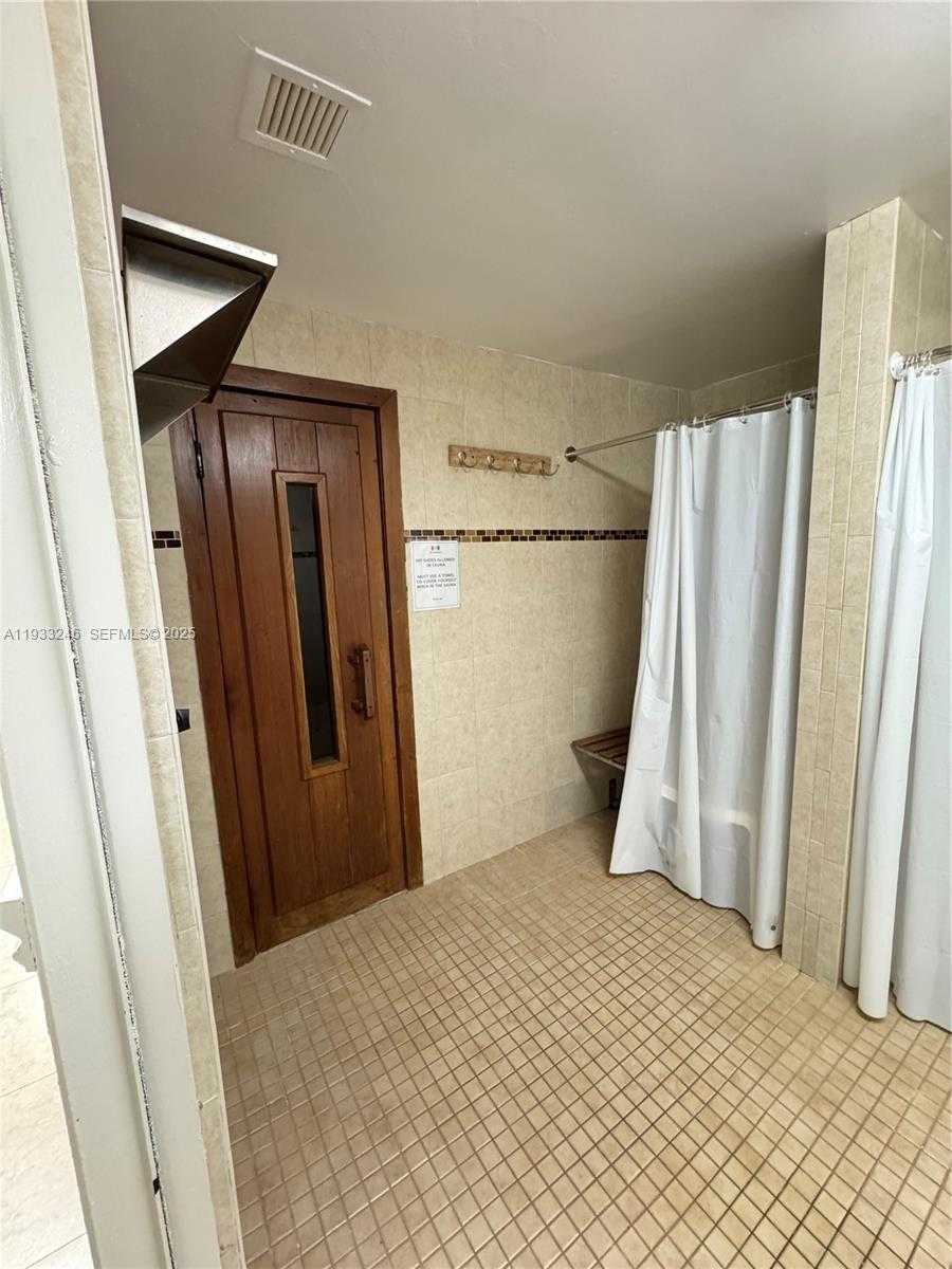 Small Image of 1980 SOUTH OCEAN DR #20Q, Hallandale Beach Number 28