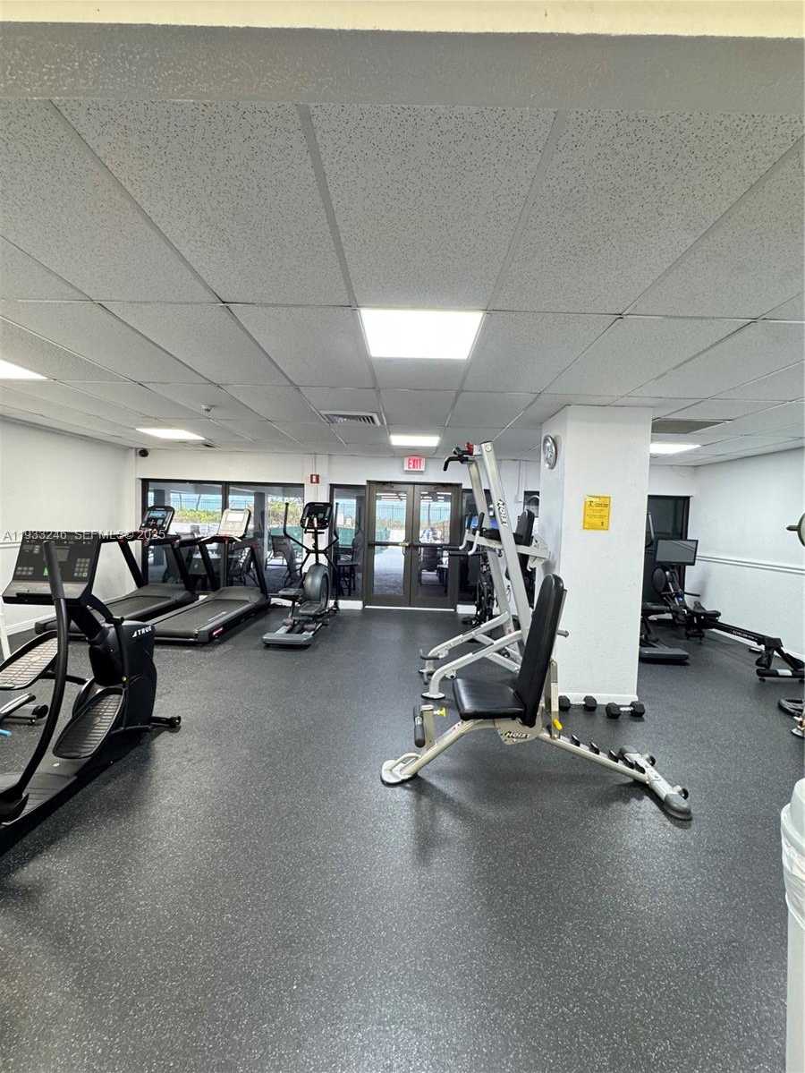 Small Image of 1980 SOUTH OCEAN DR #20Q, Hallandale Beach Number 30