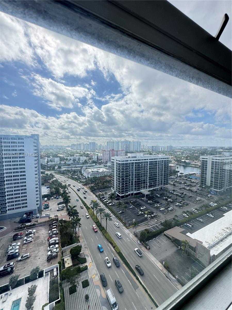 Small Image of 1980 SOUTH OCEAN DR #20Q, Hallandale Beach Number 7