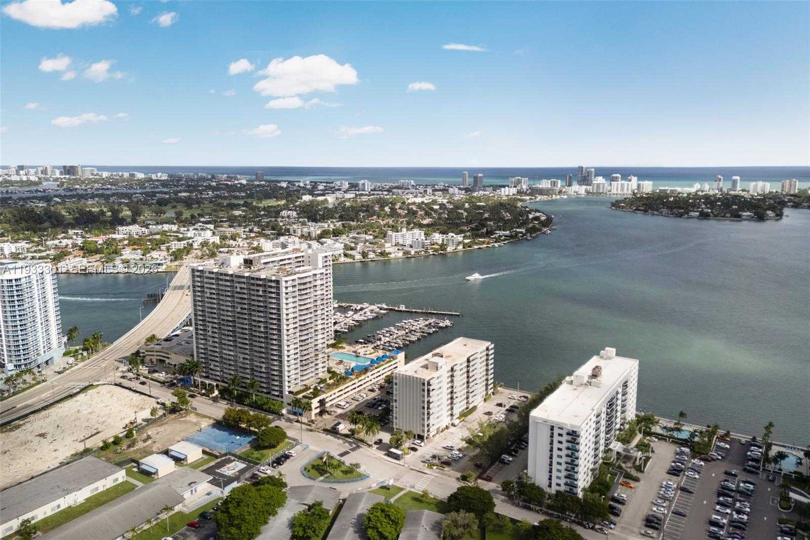 Small Image of 7601 EAST TREASURE DR #1119, North Bay Village Number 33