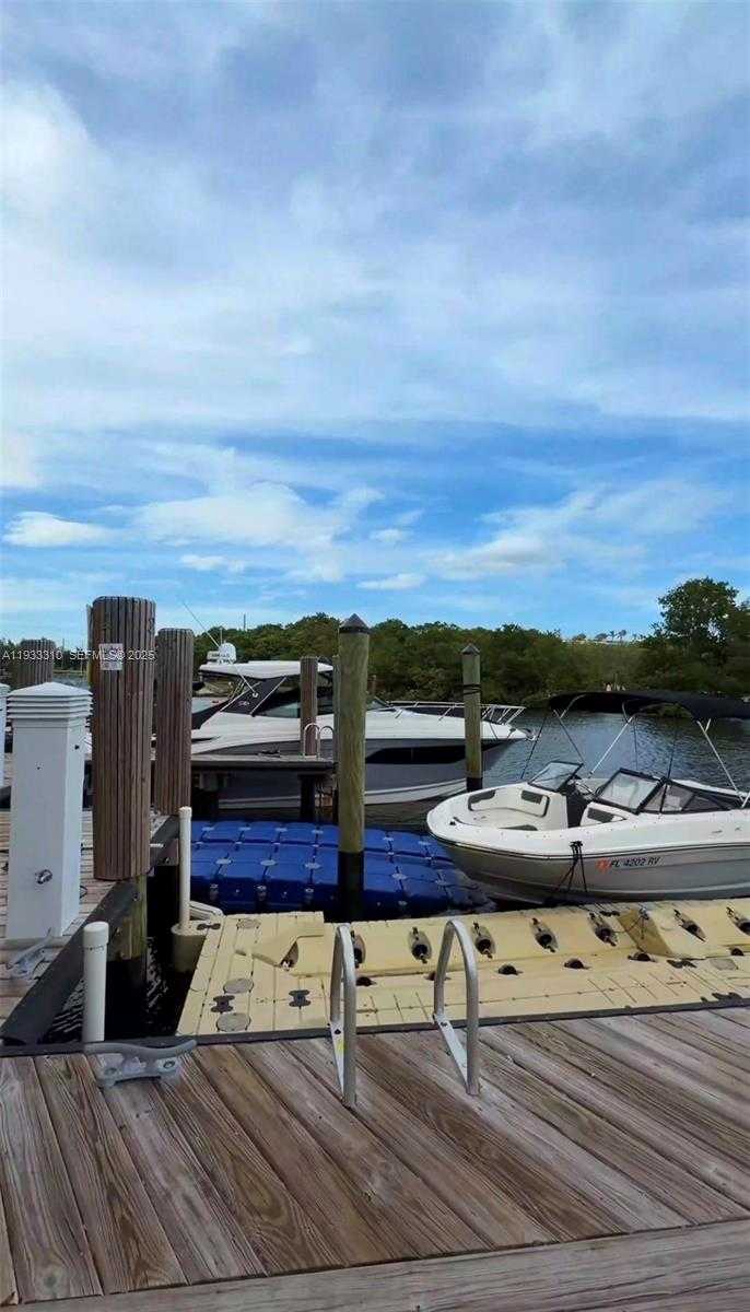 Imagen de Pequeño Objeto