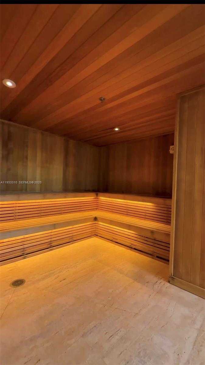 Imagen de Pequeño Objeto