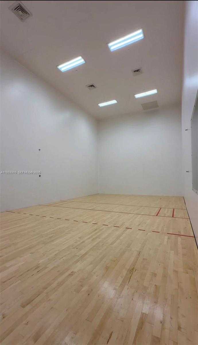 Imagen de Pequeño Objeto