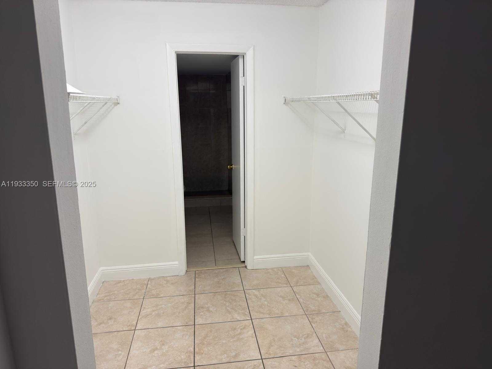 Small Image of 9369 FONTAINEBLEAU BLVD #J107, Miami Number 5