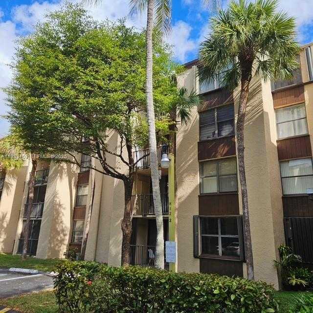 Small Image of 14501 NORTH KENDALL DR #312H, Miami Number 2