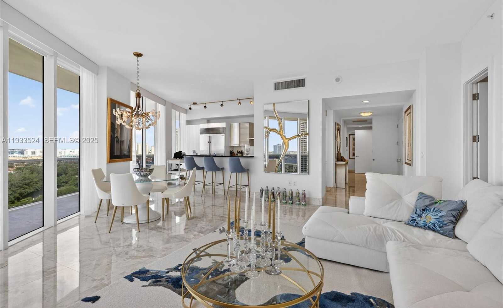 Small Image of 4100 ISLAND BLVD #1403, Aventura Number 5