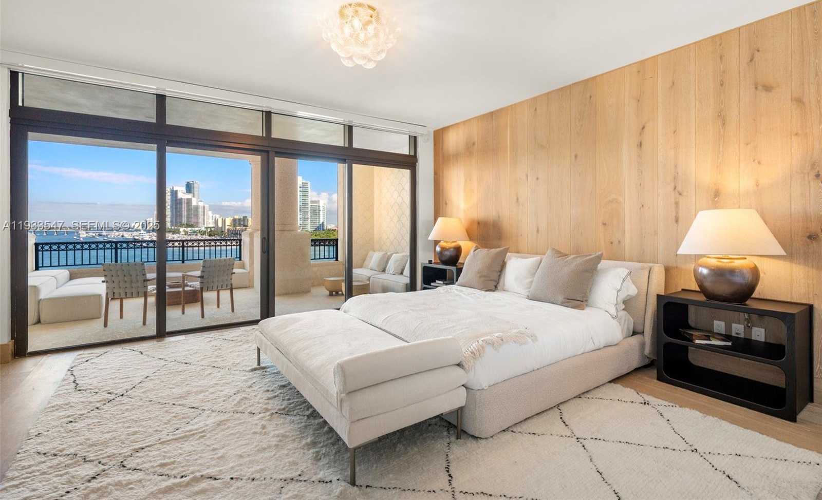 Small Image of 7061 FISHER ISLAND DR #7061, Miami Beach Number 12