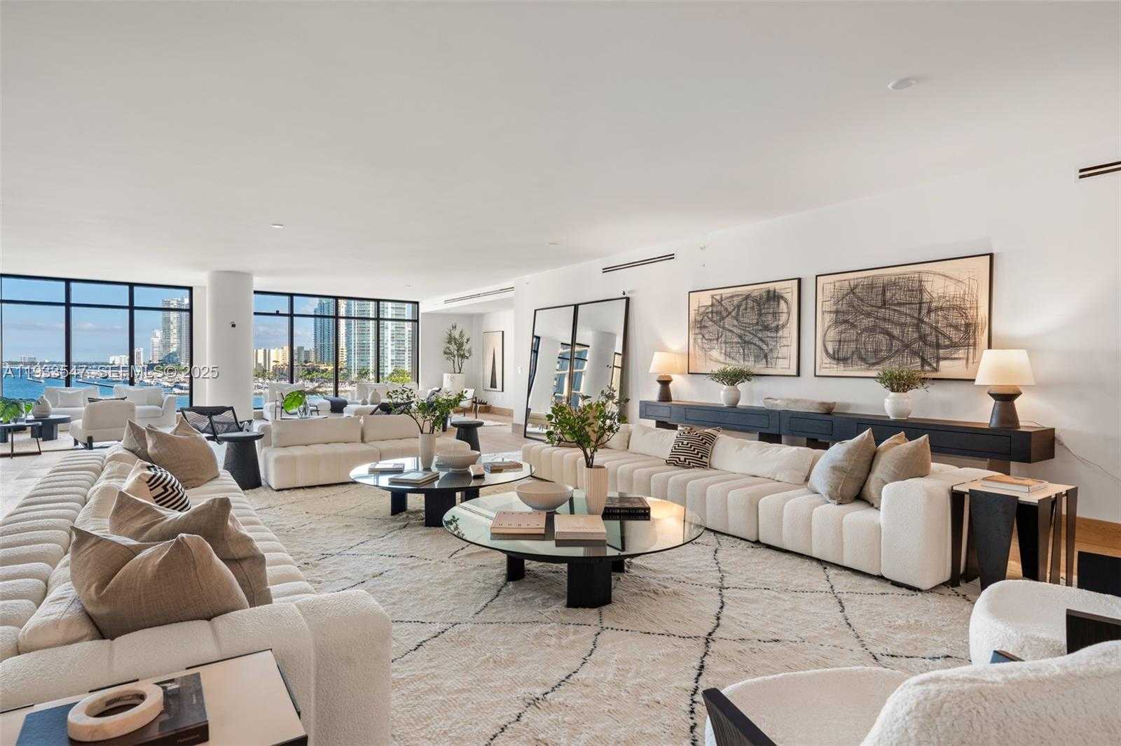 Small Image of 7061 FISHER ISLAND DR #7061, Miami Beach Number 21