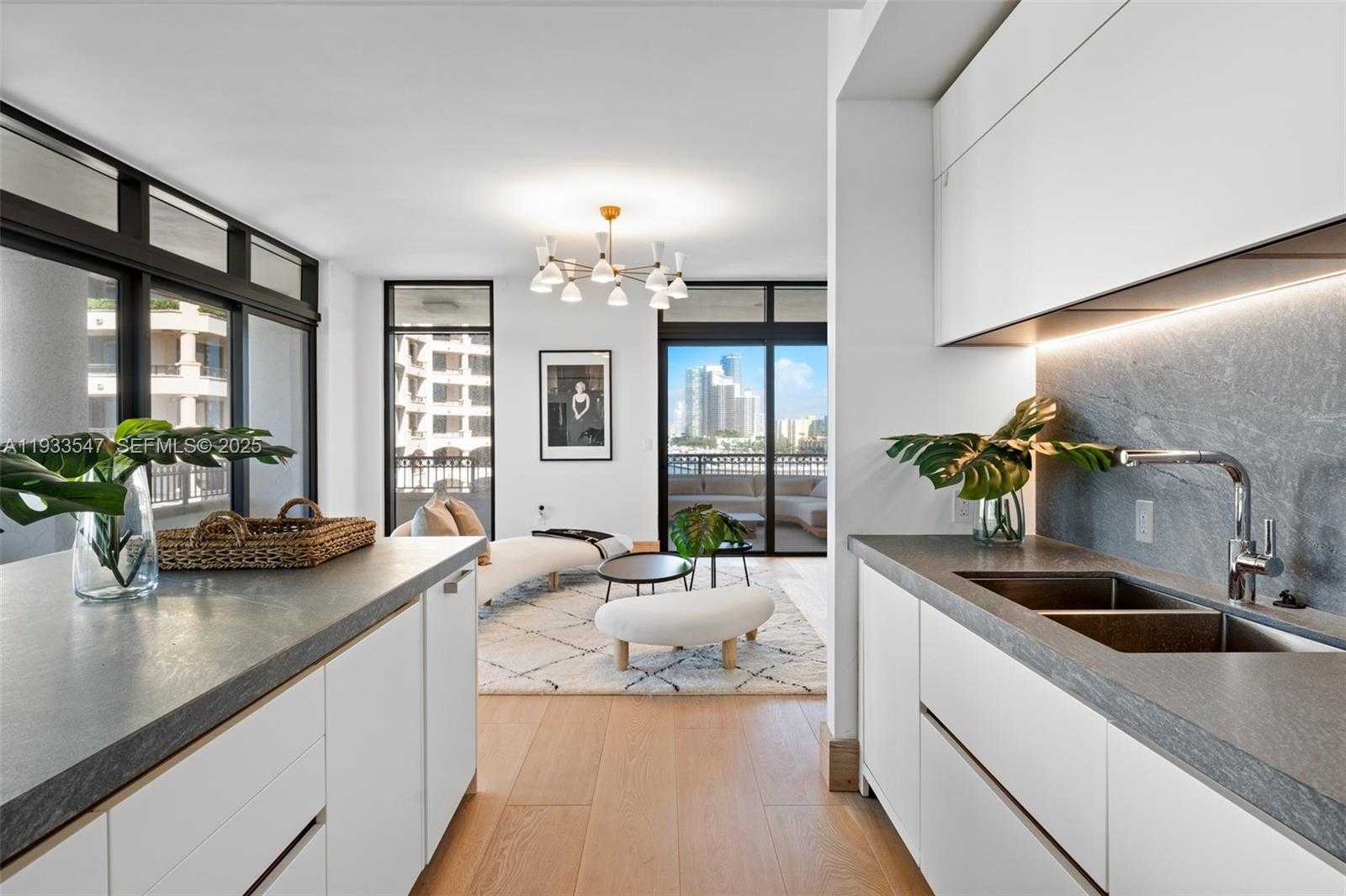 Small Image of 7061 FISHER ISLAND DR #7061, Miami Beach Number 27