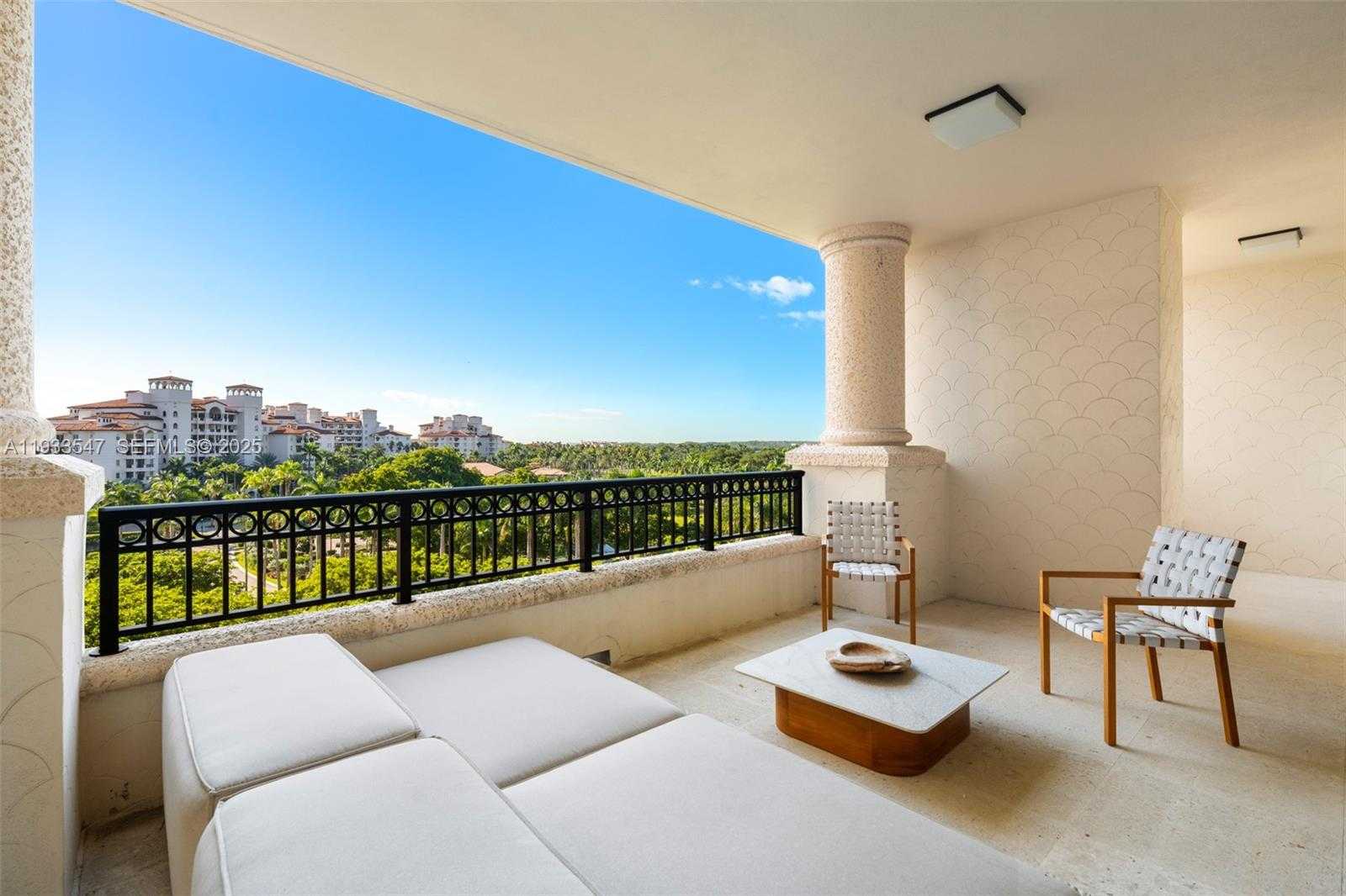 Small Image of 7061 FISHER ISLAND DR #7061, Miami Beach Number 38