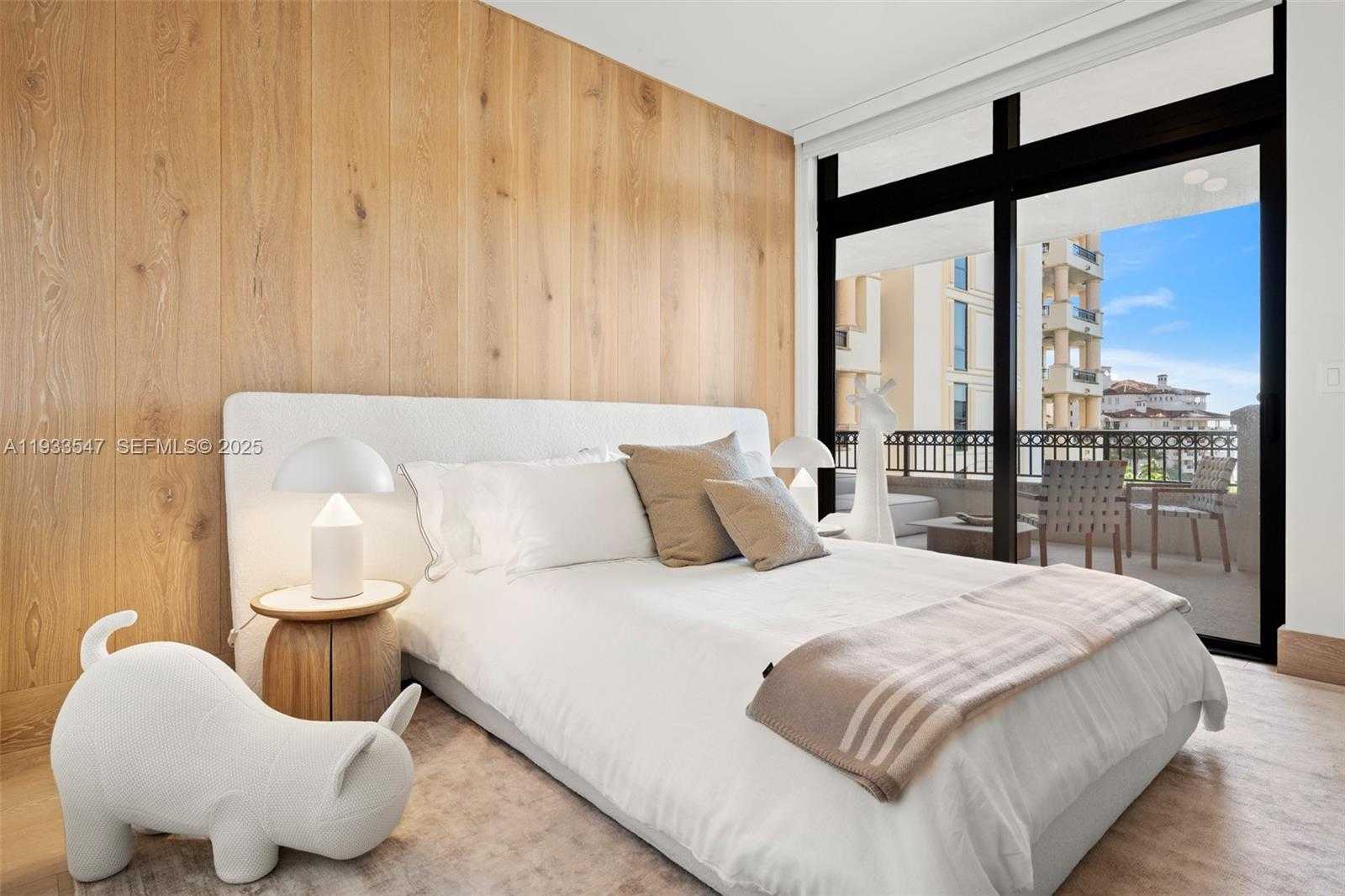 Small Image of 7061 FISHER ISLAND DR #7061, Miami Beach Number 39