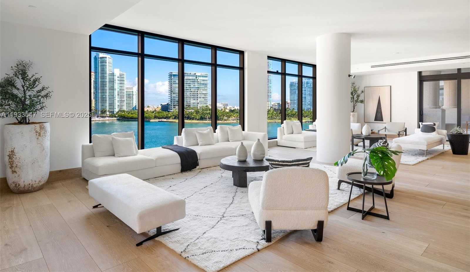 Small Image of 7061 FISHER ISLAND DR #7061, Miami Beach Number 4