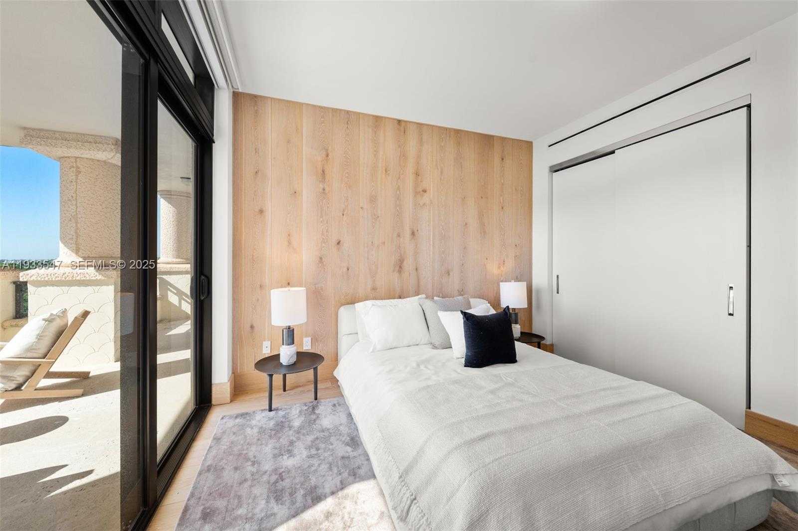 Small Image of 7061 FISHER ISLAND DR #7061, Miami Beach Number 59