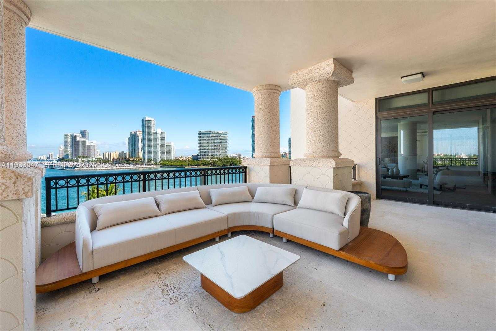 Small Image of 7061 FISHER ISLAND DR #7061, Miami Beach Number 7